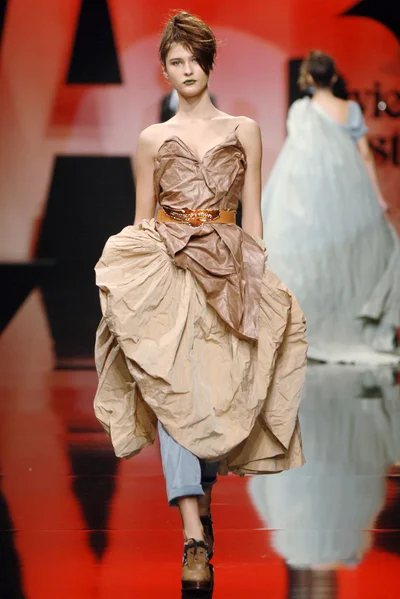 Look 61